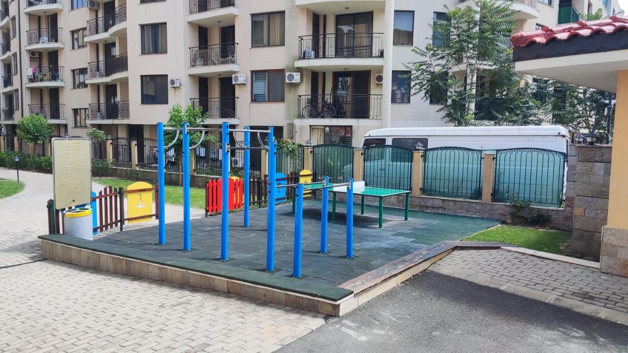 Holiday Apartcomplex Royal Sun Sunny Beach Eksteriør billede