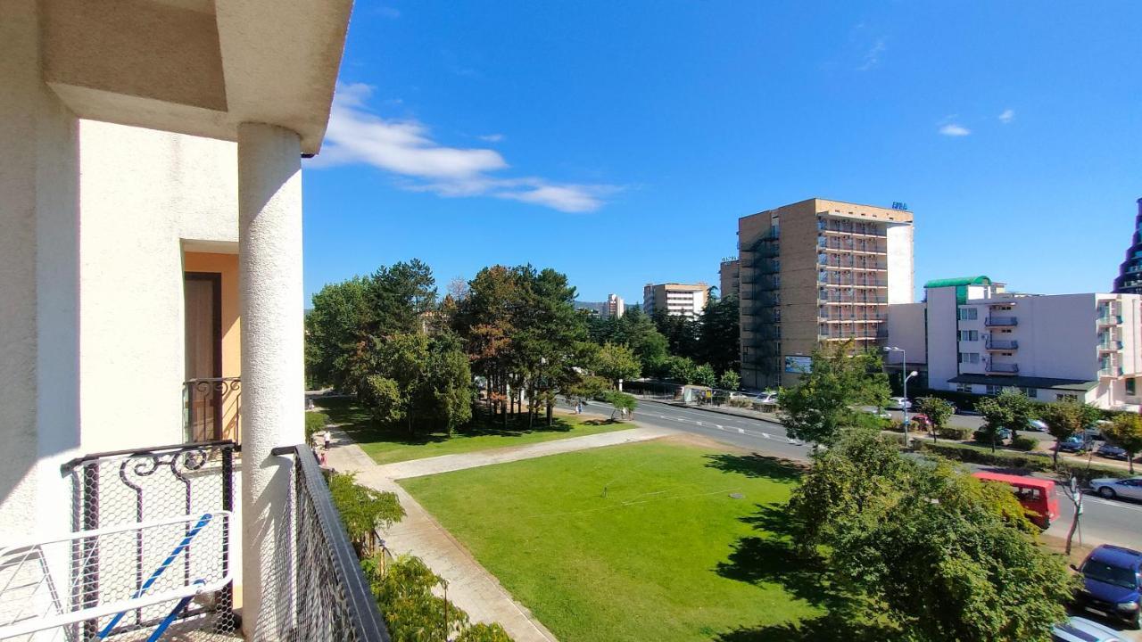 Holiday Apartcomplex Royal Sun Sunny Beach Eksteriør billede