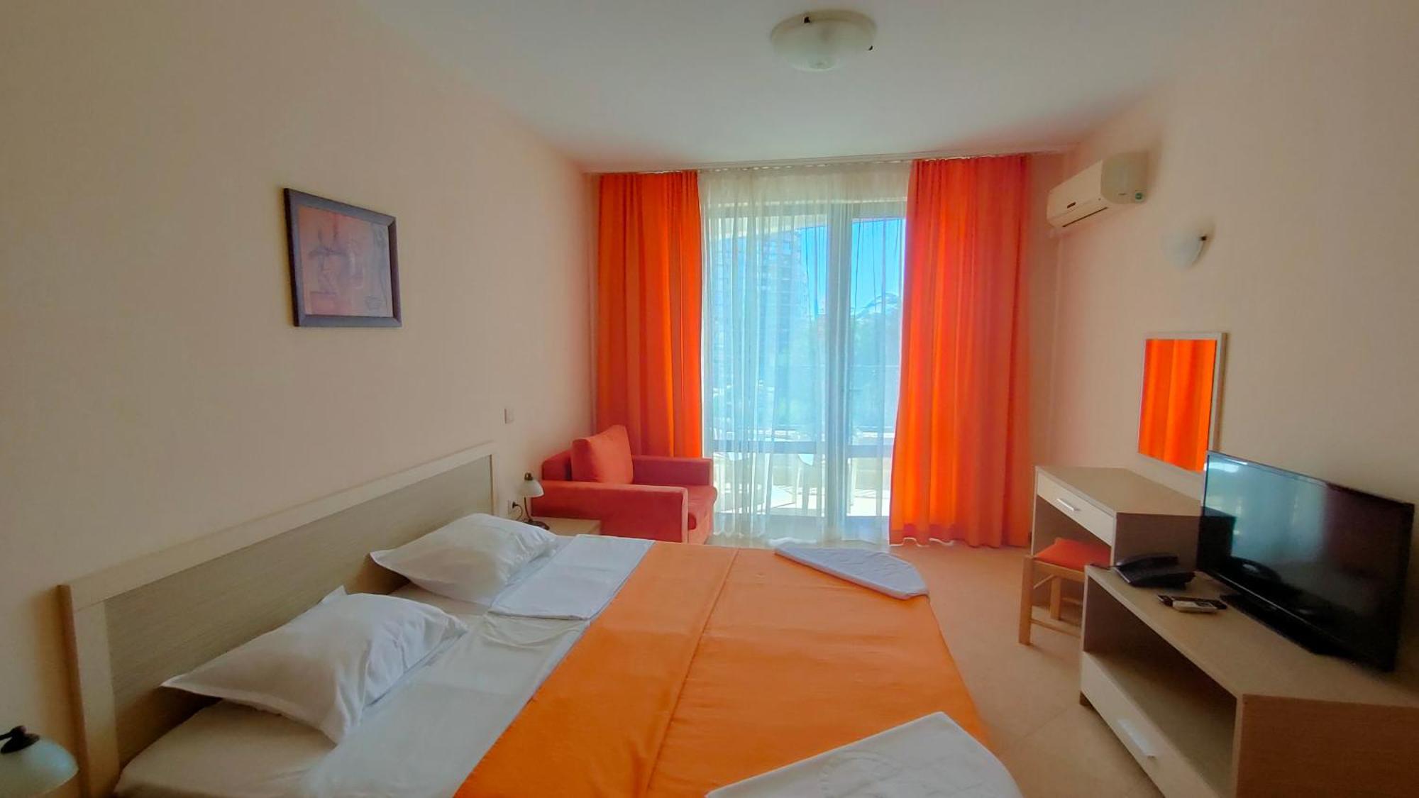 Holiday Apartcomplex Royal Sun Sunny Beach Eksteriør billede